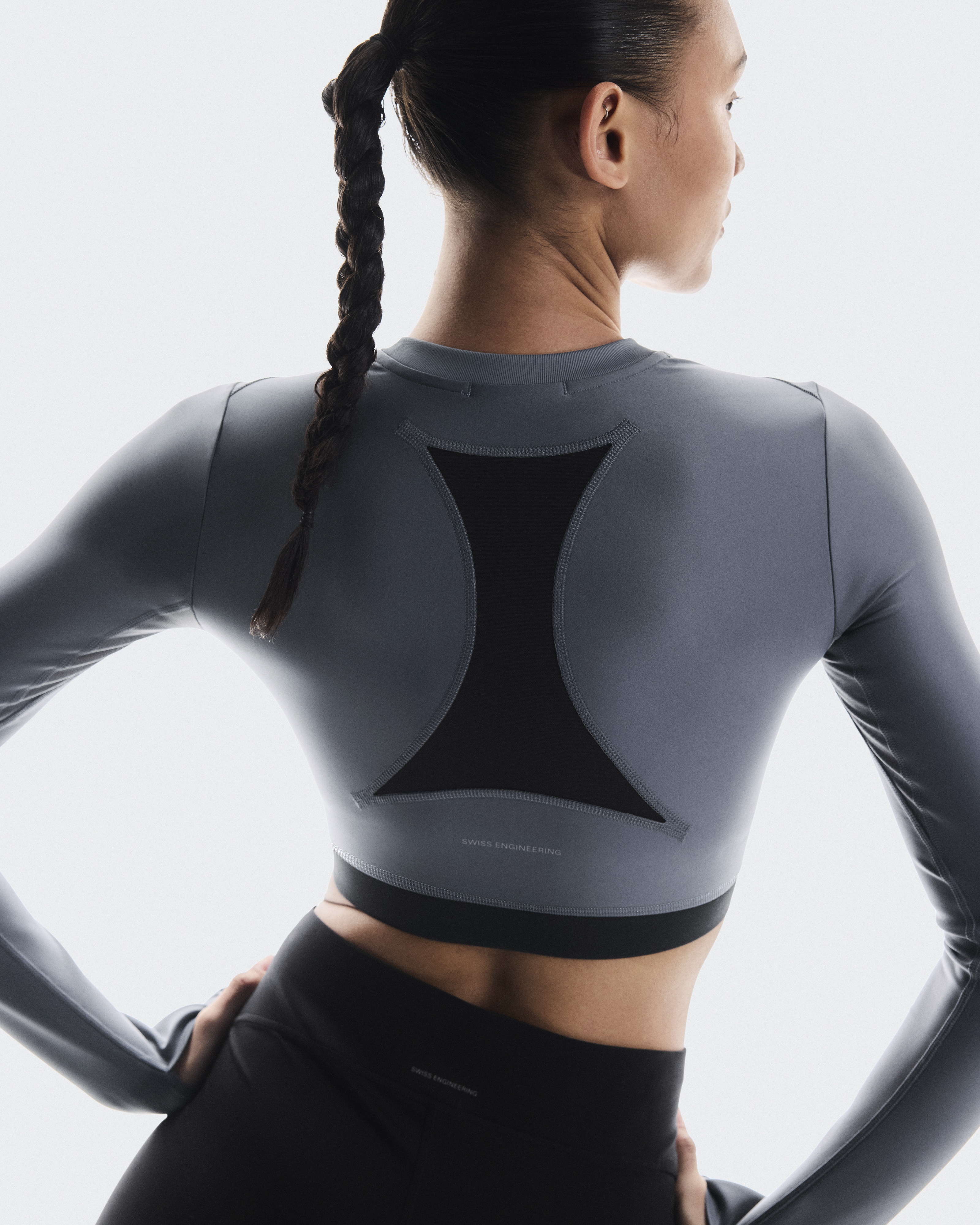 Train Long Sleeve Crop - 5