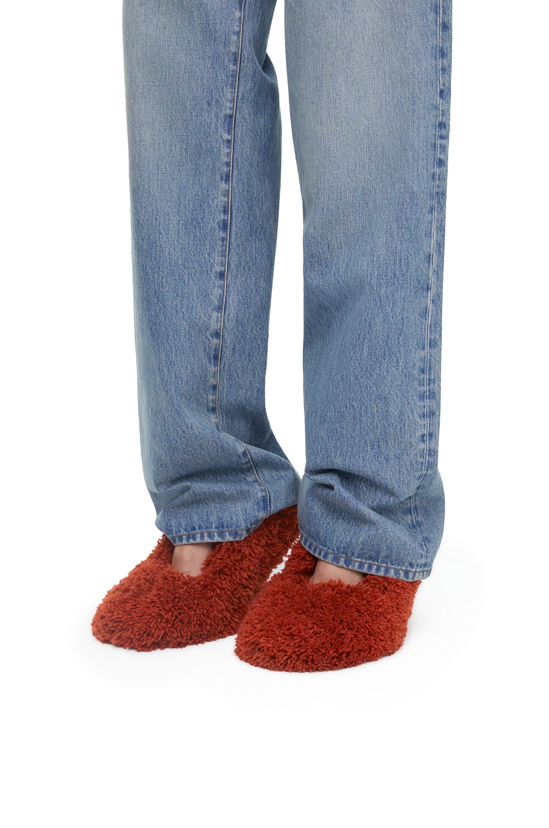 Toy pump in embroidered canvas - 2