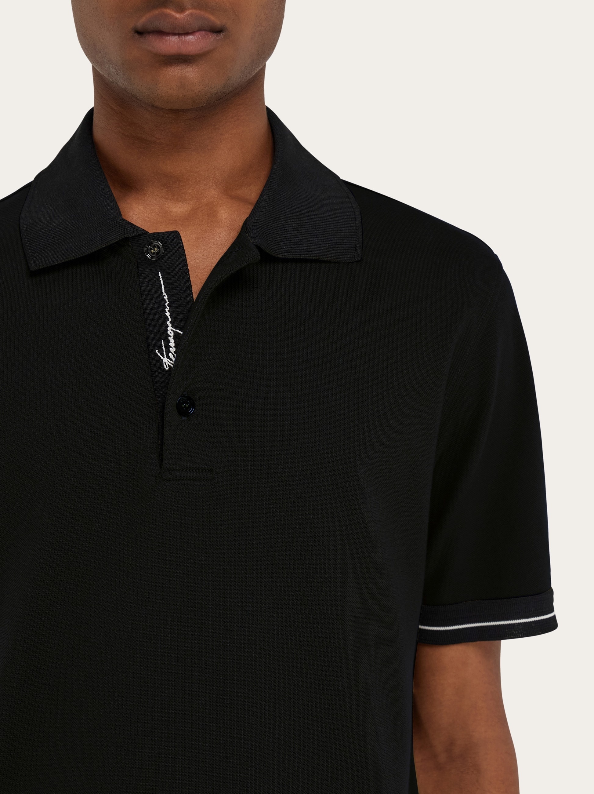 Polo shirt with color block detail - 4