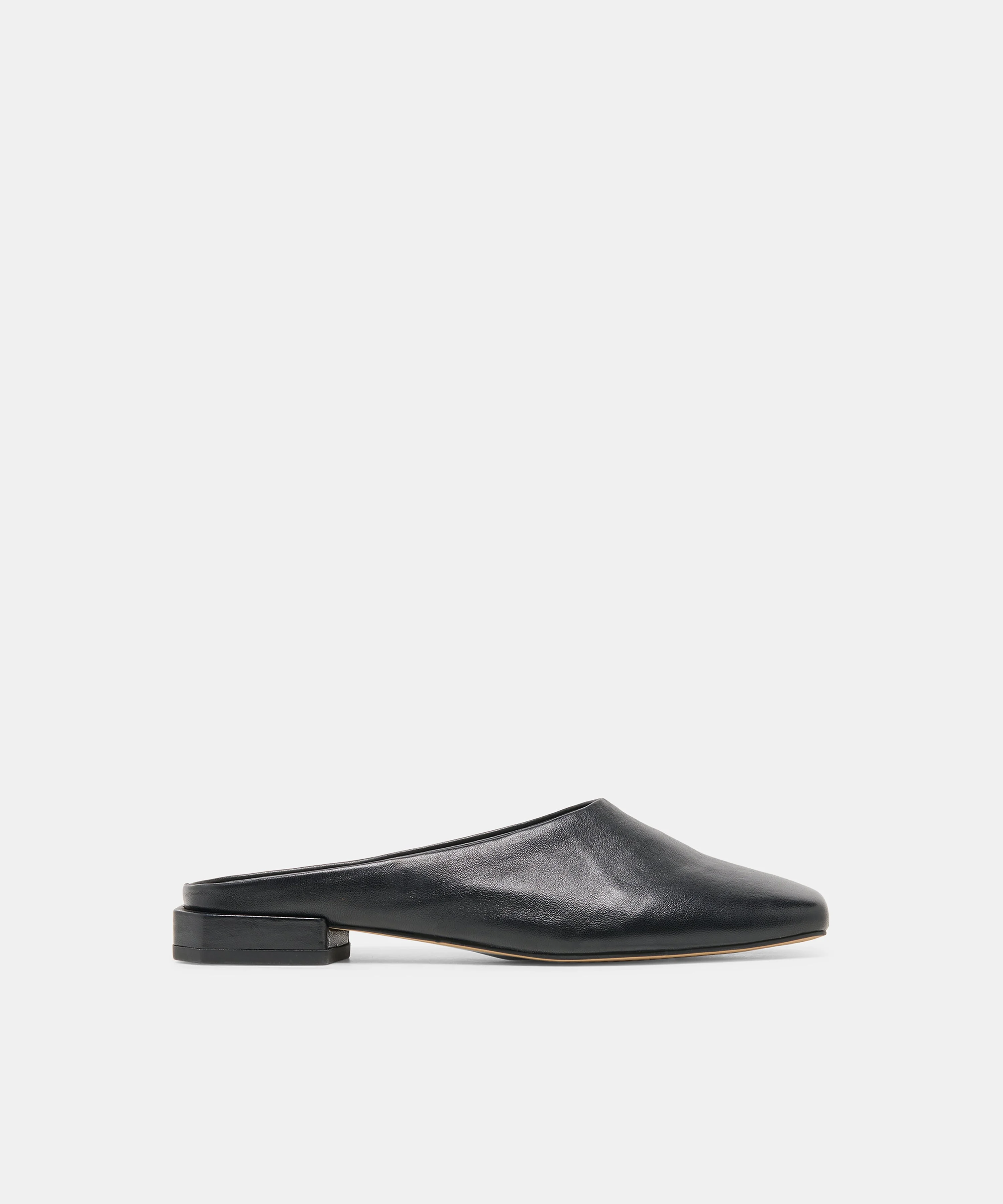 MACLYN FLATS BLACK LEATHER - 1