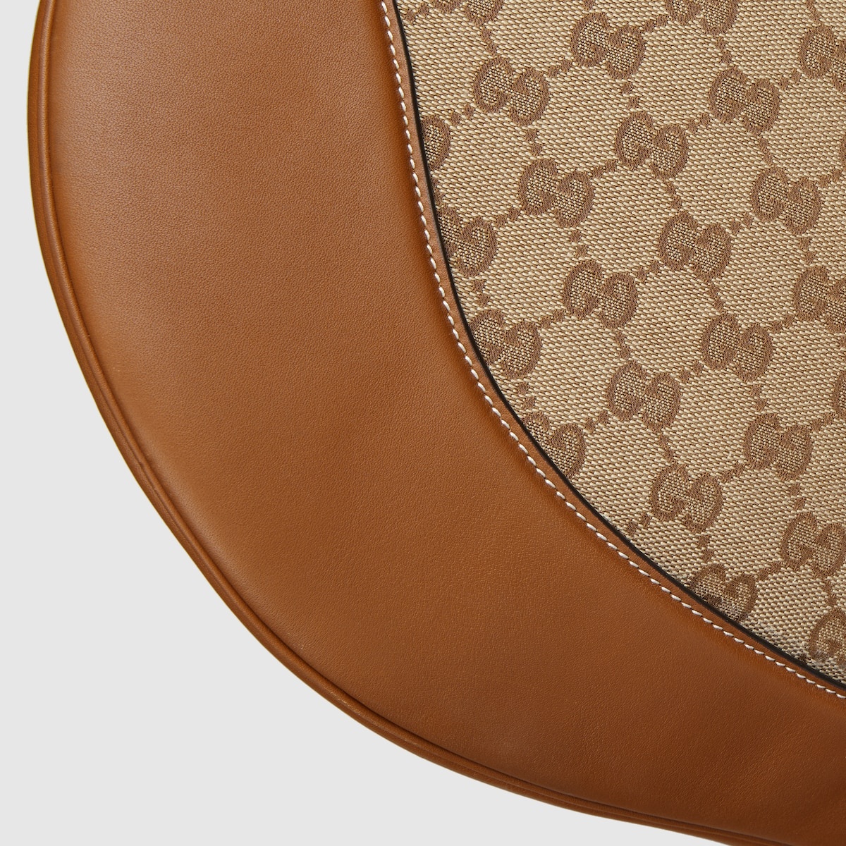 Gucci B large shoulder bag - 9