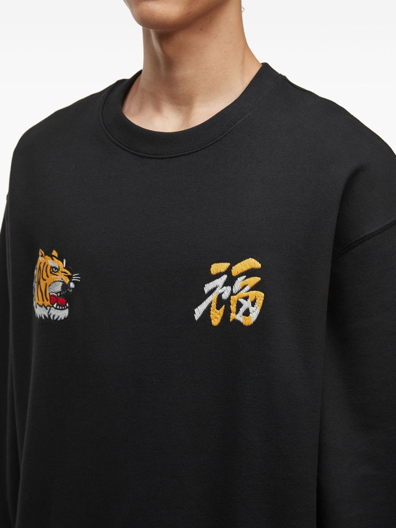 tiger-embroidered crew-neck sweatshirt 5