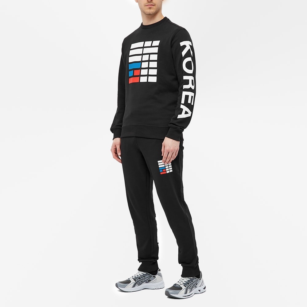 The North Face International South Korea Graphic Crew Sweat - 6