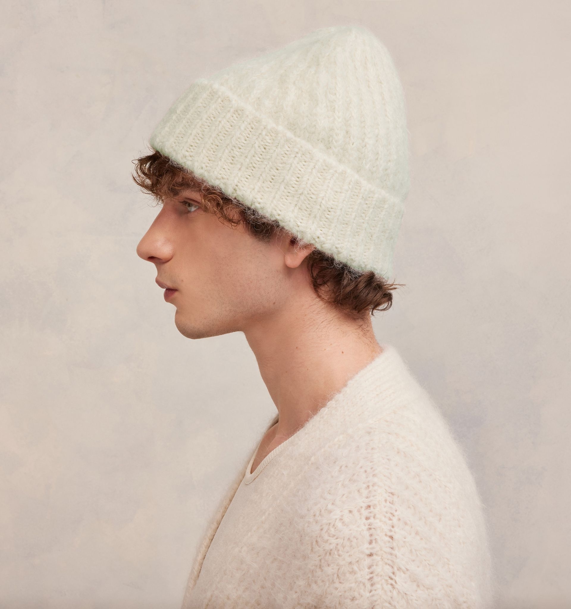 Ribbed Chunky Beanie - 4