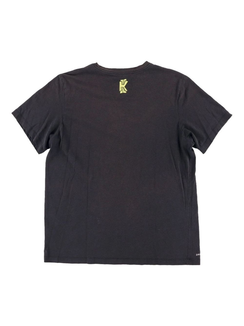 Nike Spongebob T-shirt outlook