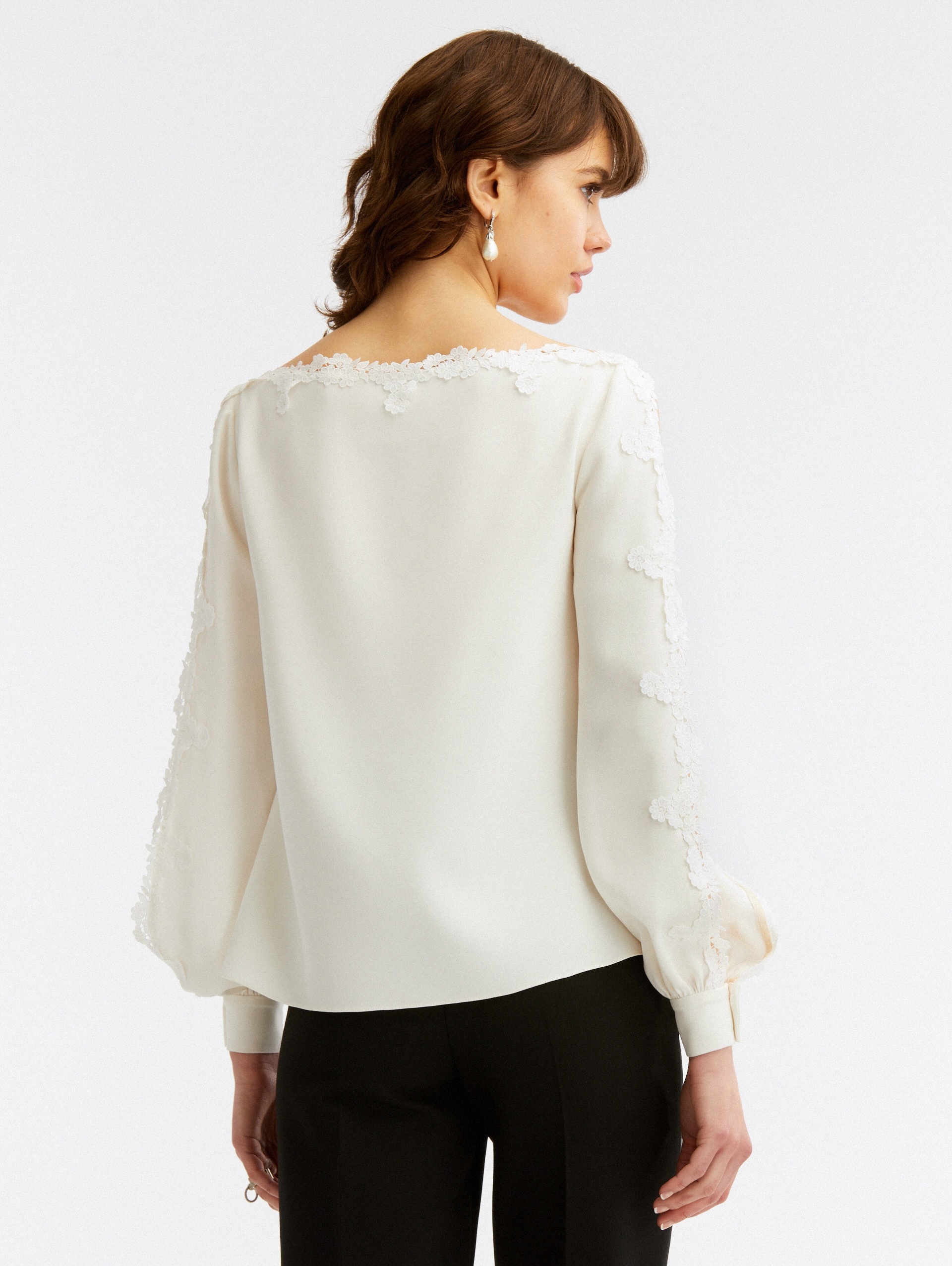 BATEAU NECK GUIPURE TRIM BLOUSE - 4