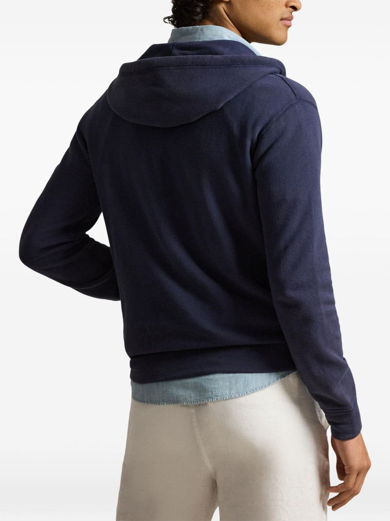 zip-up hoodie 4