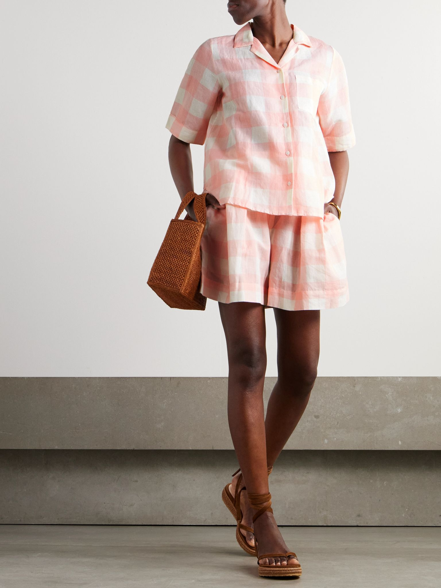 Kenya pleated checked linen and cotton-blend shorts Pink - 2