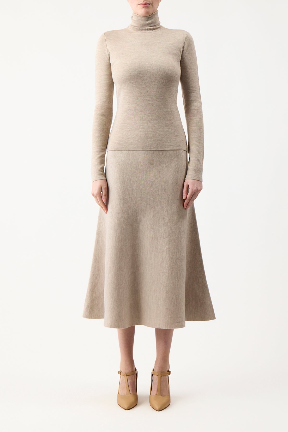 May Turtleneck in Oatmeal Cashmere Wool - 2