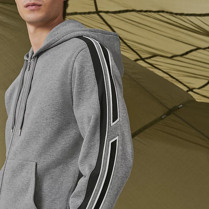 "Run H" zipped hooded sweater - 3