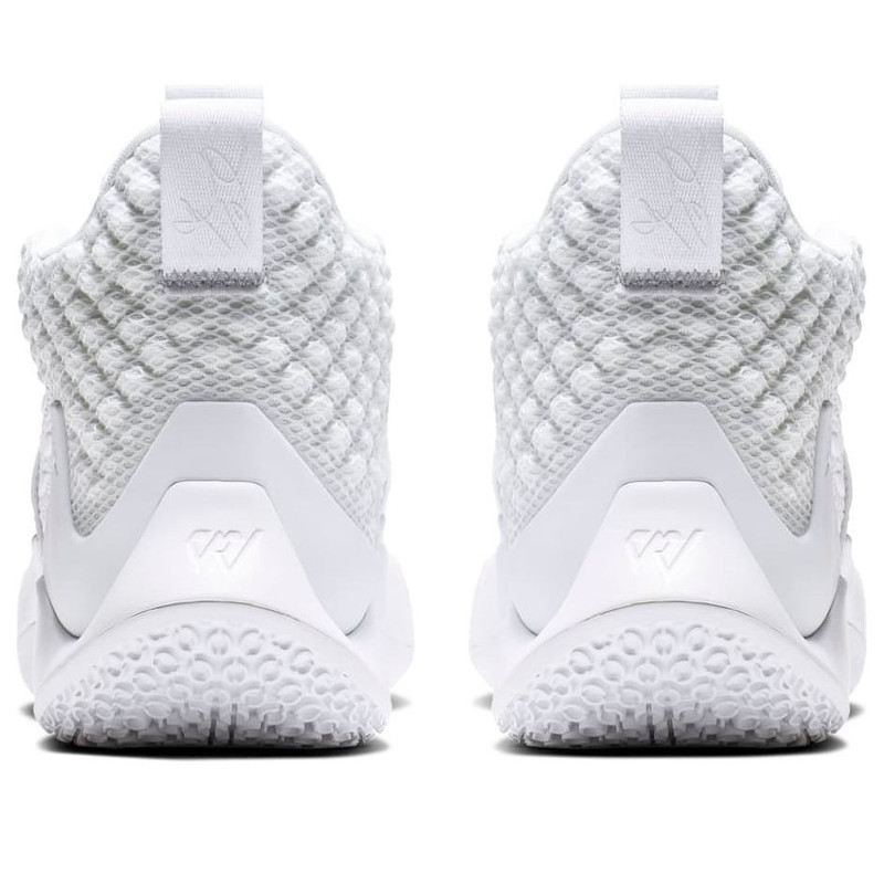 Jordan Air Jordan Why Not Zer0.2 'Triple White' AO6219-101 outlook