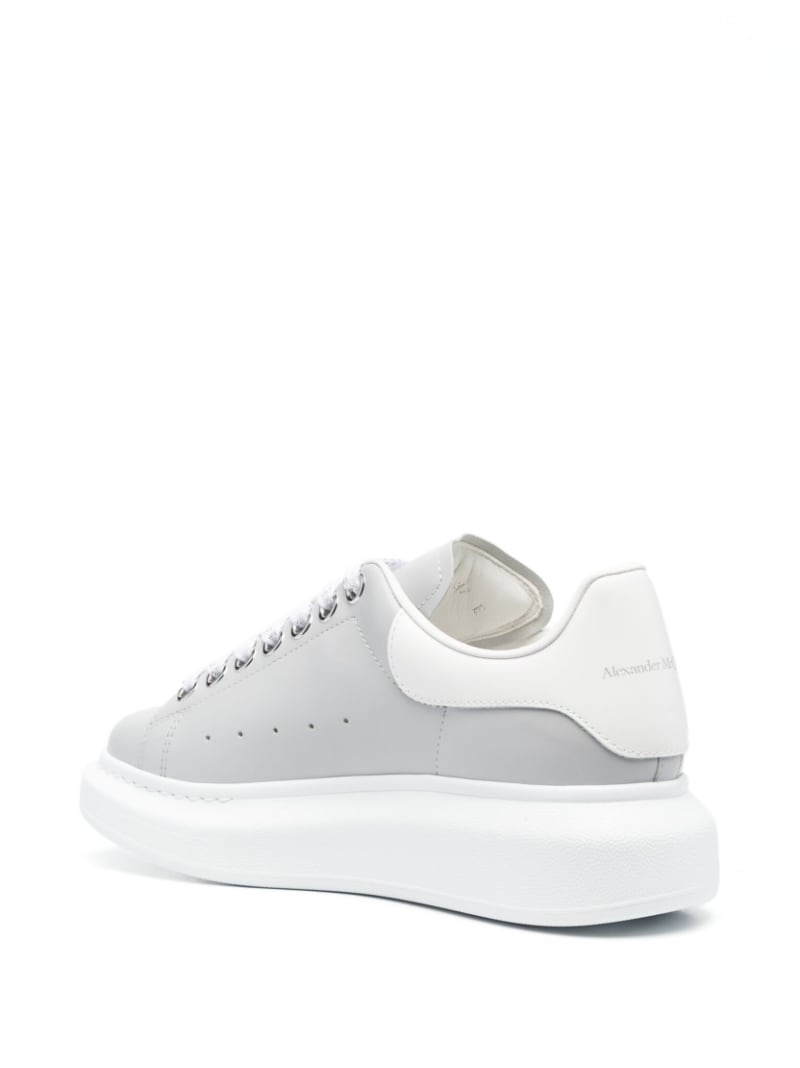 Oversized lace-up sneakers - 3