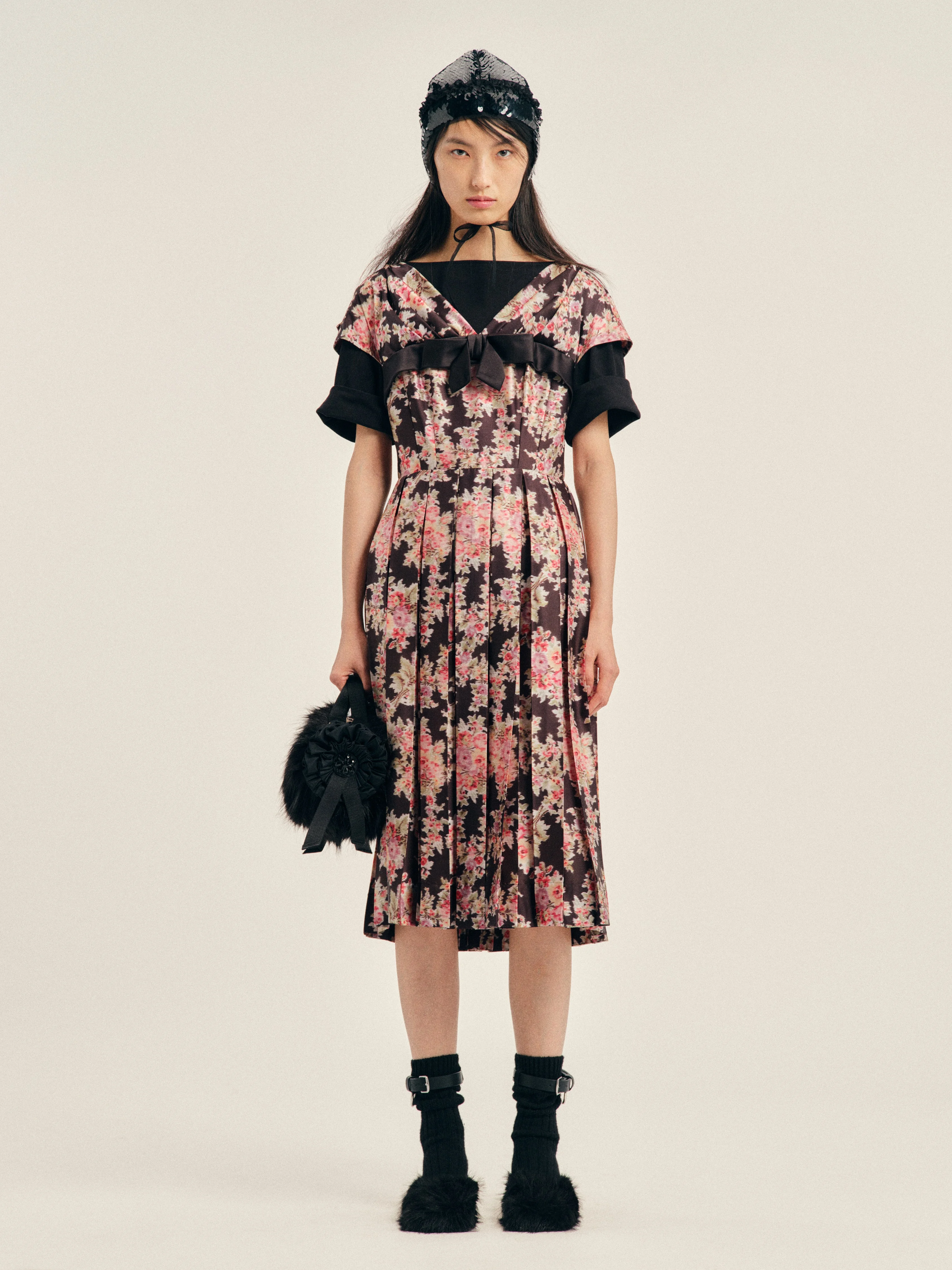 Pleated Patchwork Wire Sleeve Flare Dress - 1