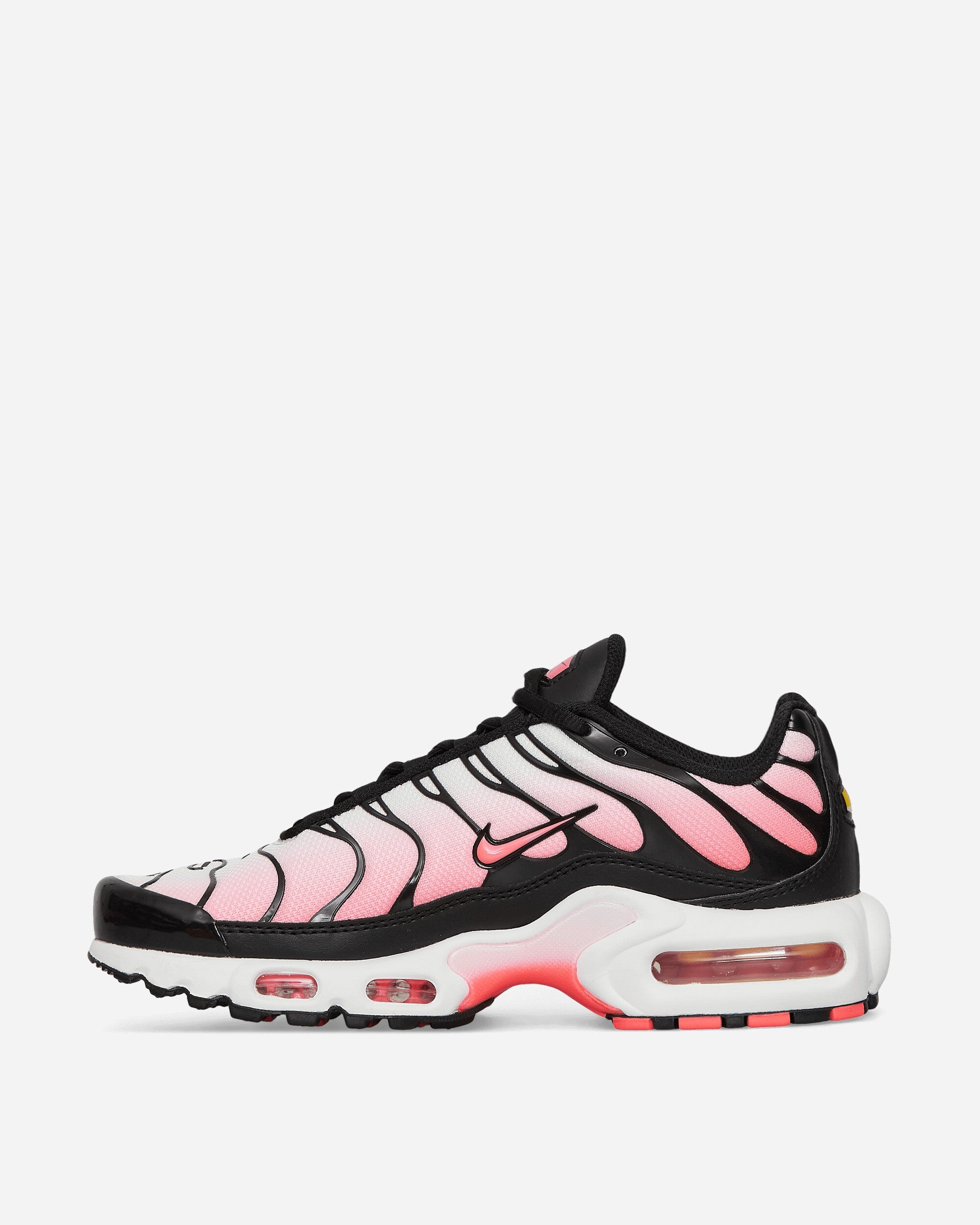 WMNS Air Max Plus Sneakers Black / Hot Punch - 3