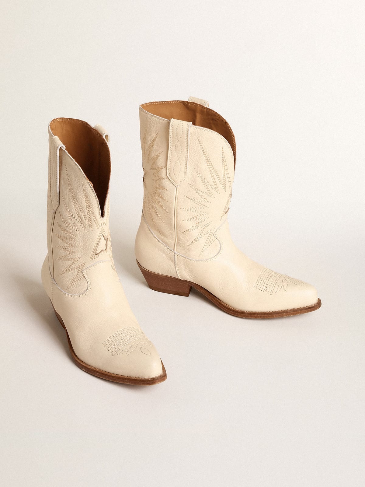 Low Wish Star boots in cream-colored leather with inlay star - 2