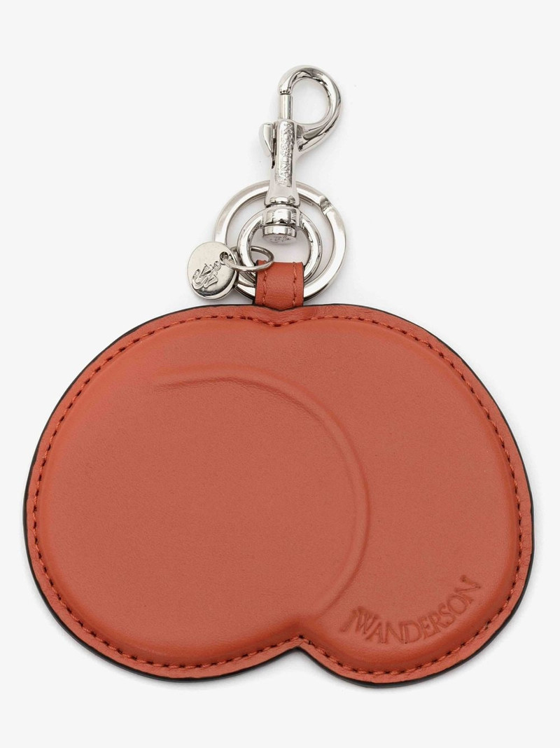 PEACH KEYRING 1