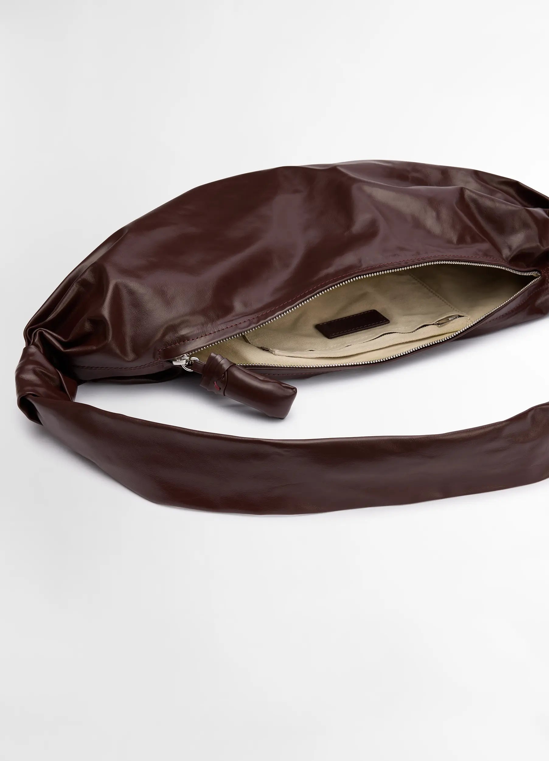 MEDIUM SOFT CROISSANT BAG - 4