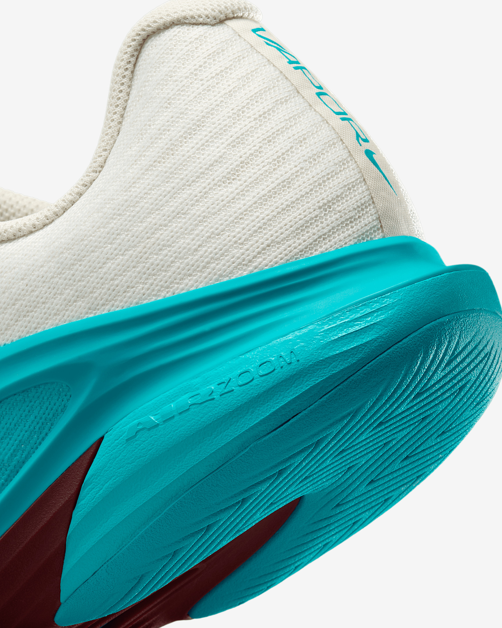 Nike Vapor 12 Premium Women's Hard Court Tennis Shoes - 8
