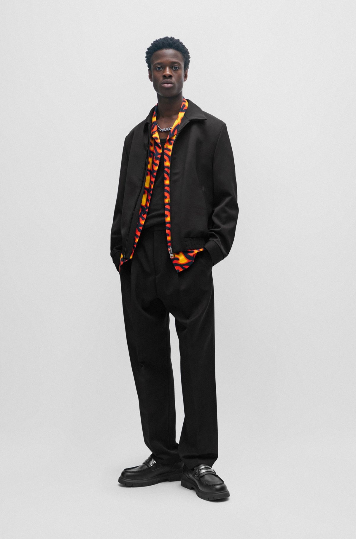 MODERN-FIT SUIT IN PERFORMANCE-STRETCH STRUCTURED CANVAS - 1