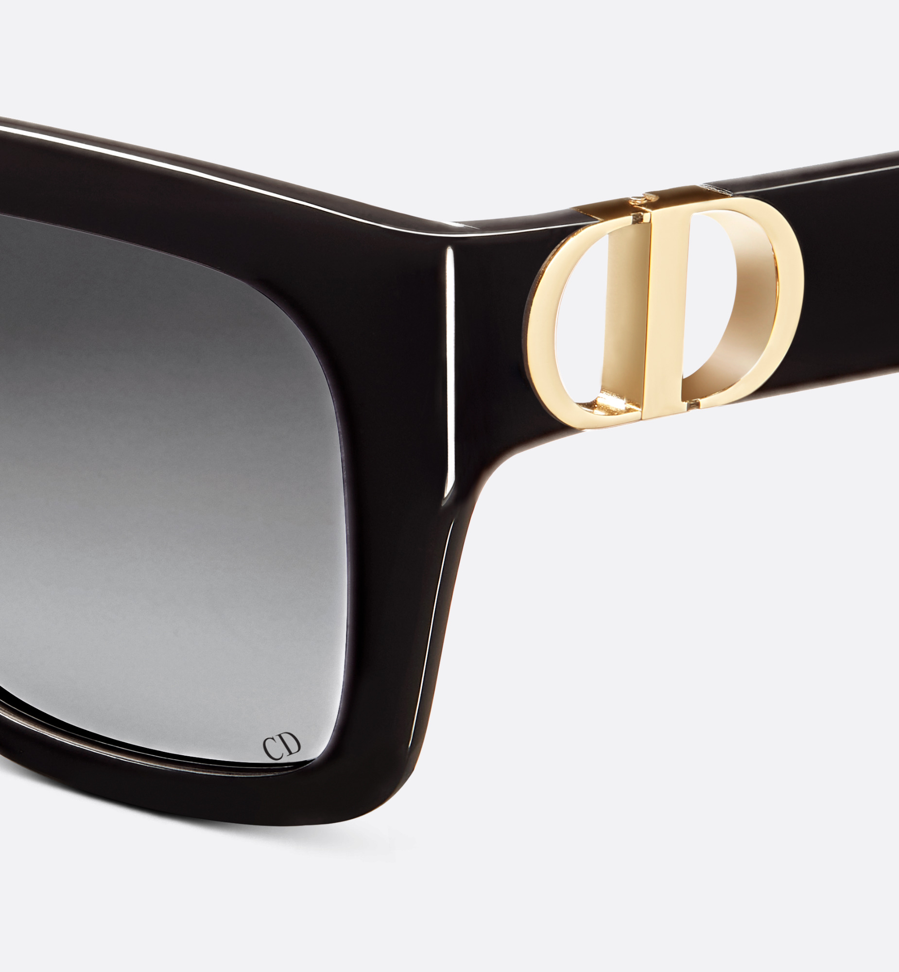 30Montaigne S8U - 5