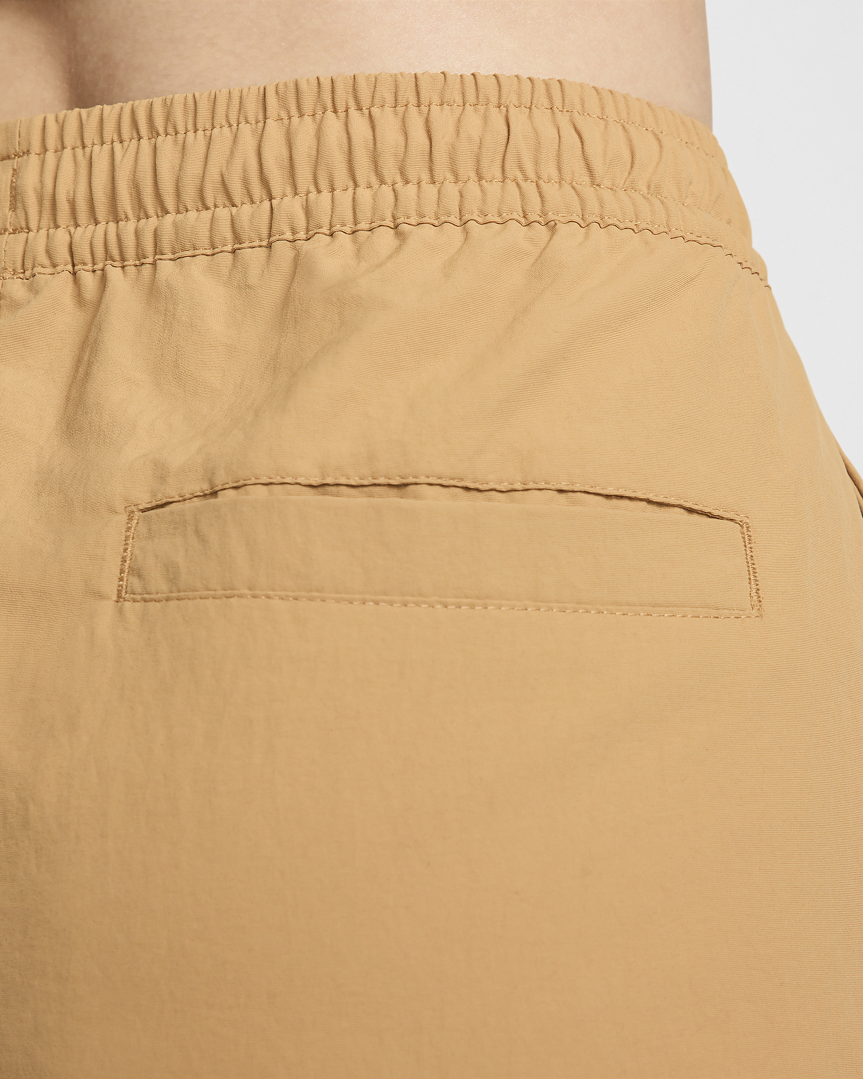 Nike Sportswear Everything Wovens Women's Mid-Rise 5" Shorts - 6