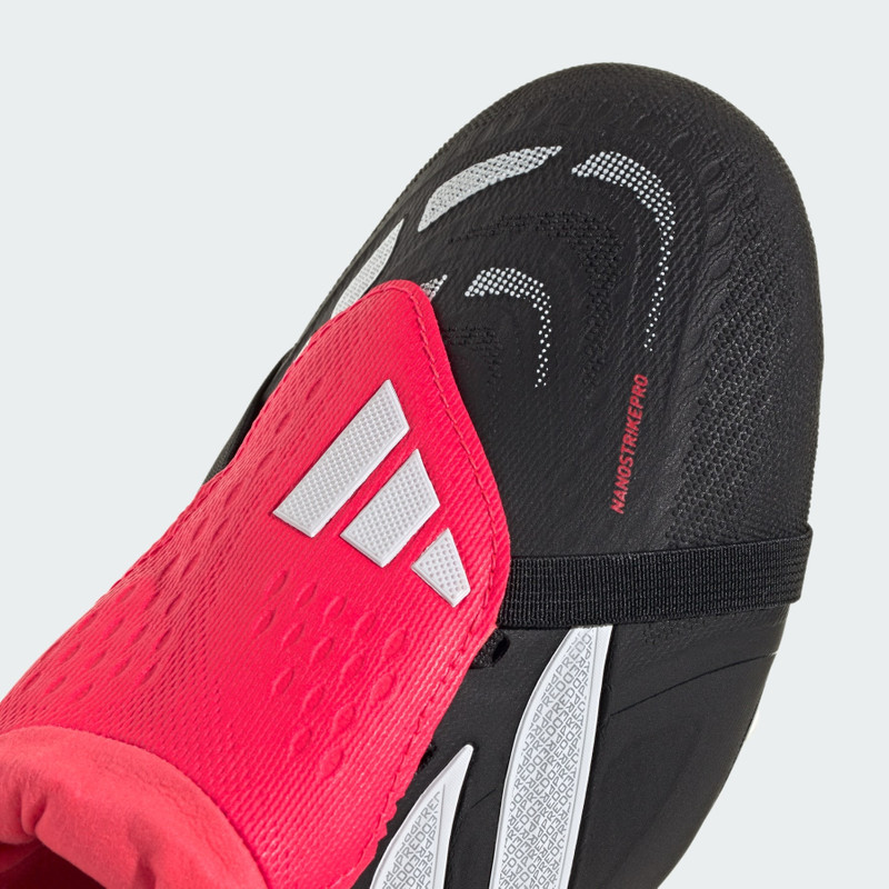 PREDATOR PRO Fold-Over Tongue Firm Ground Soccer Cleats 10