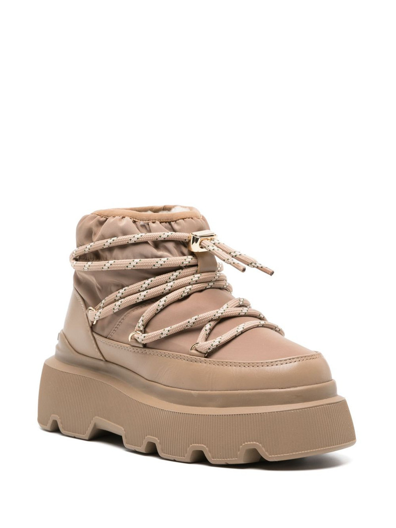 INUIKII Endurance Puffer lace-up boots outlook