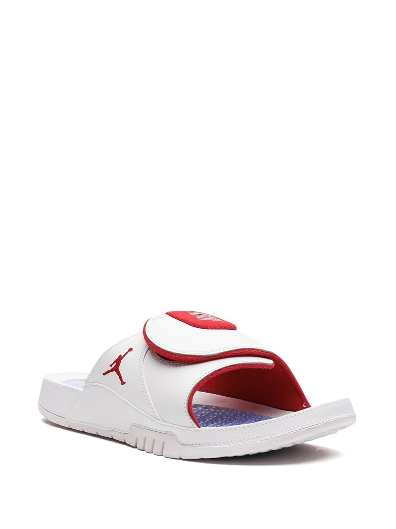 Jordan Hydro XI Retro "Cherry" slides outlook