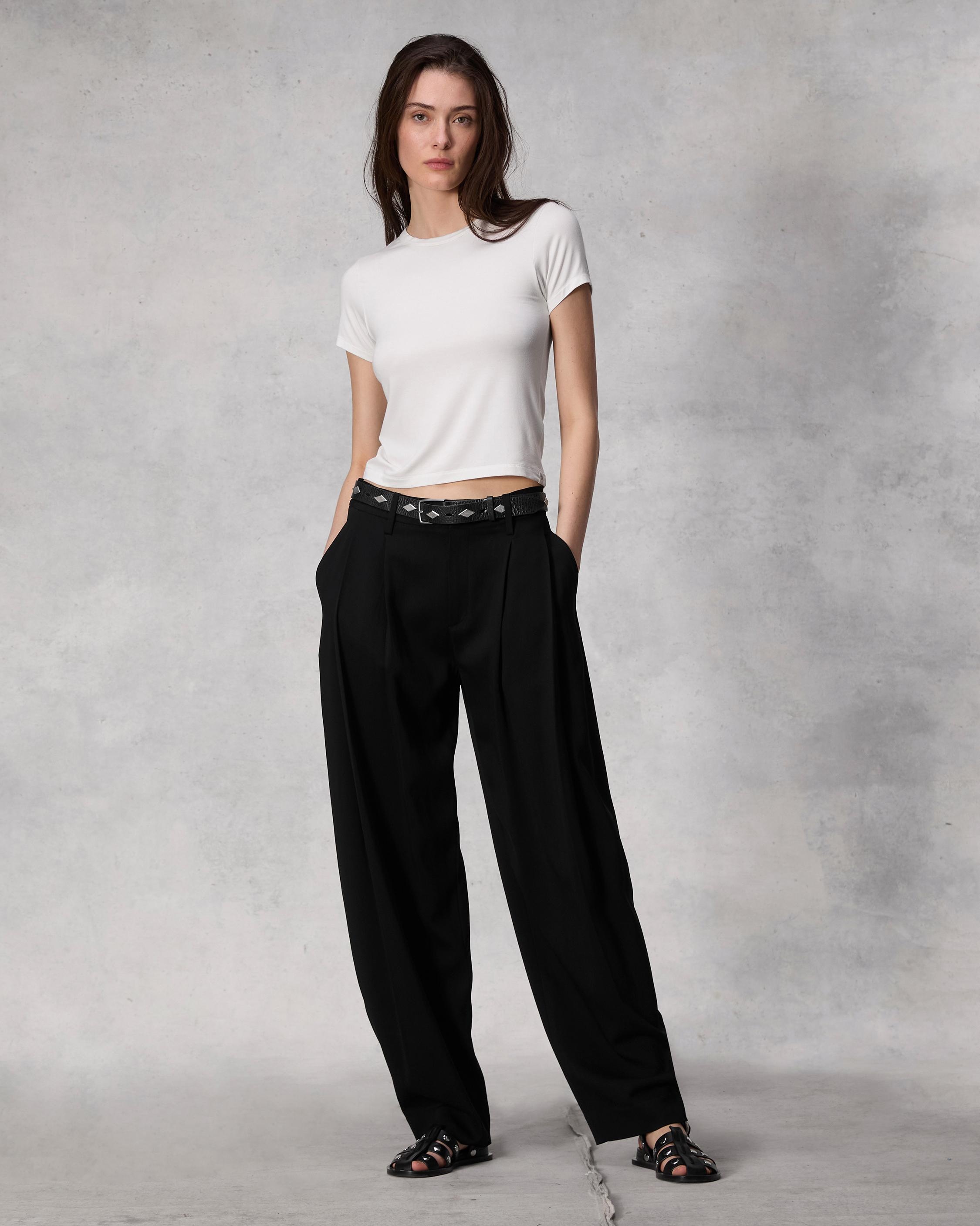 Cecily Crepe Pant
Relaxed Fit - 2