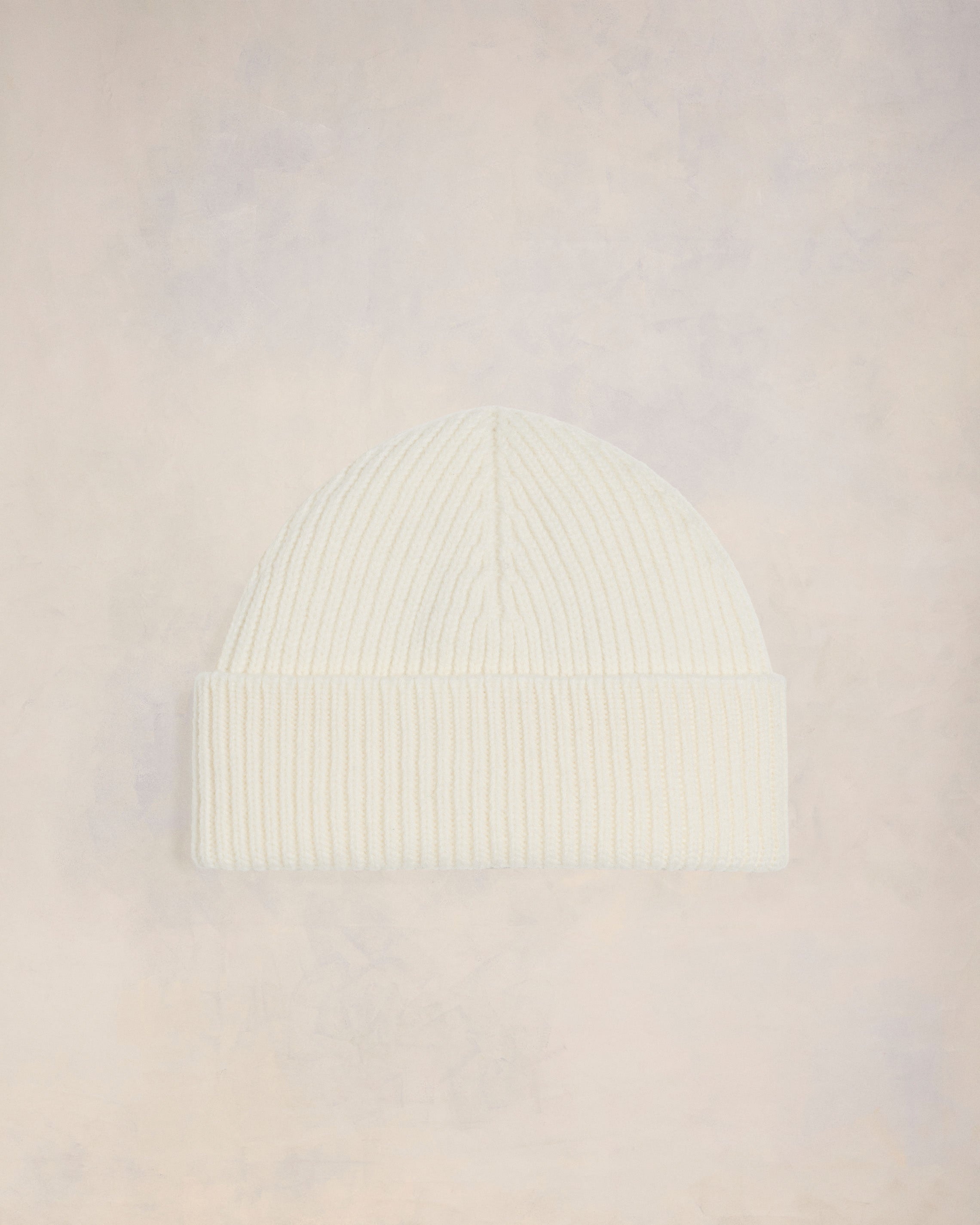 RED AMI DE COEUR BEANIE - 6