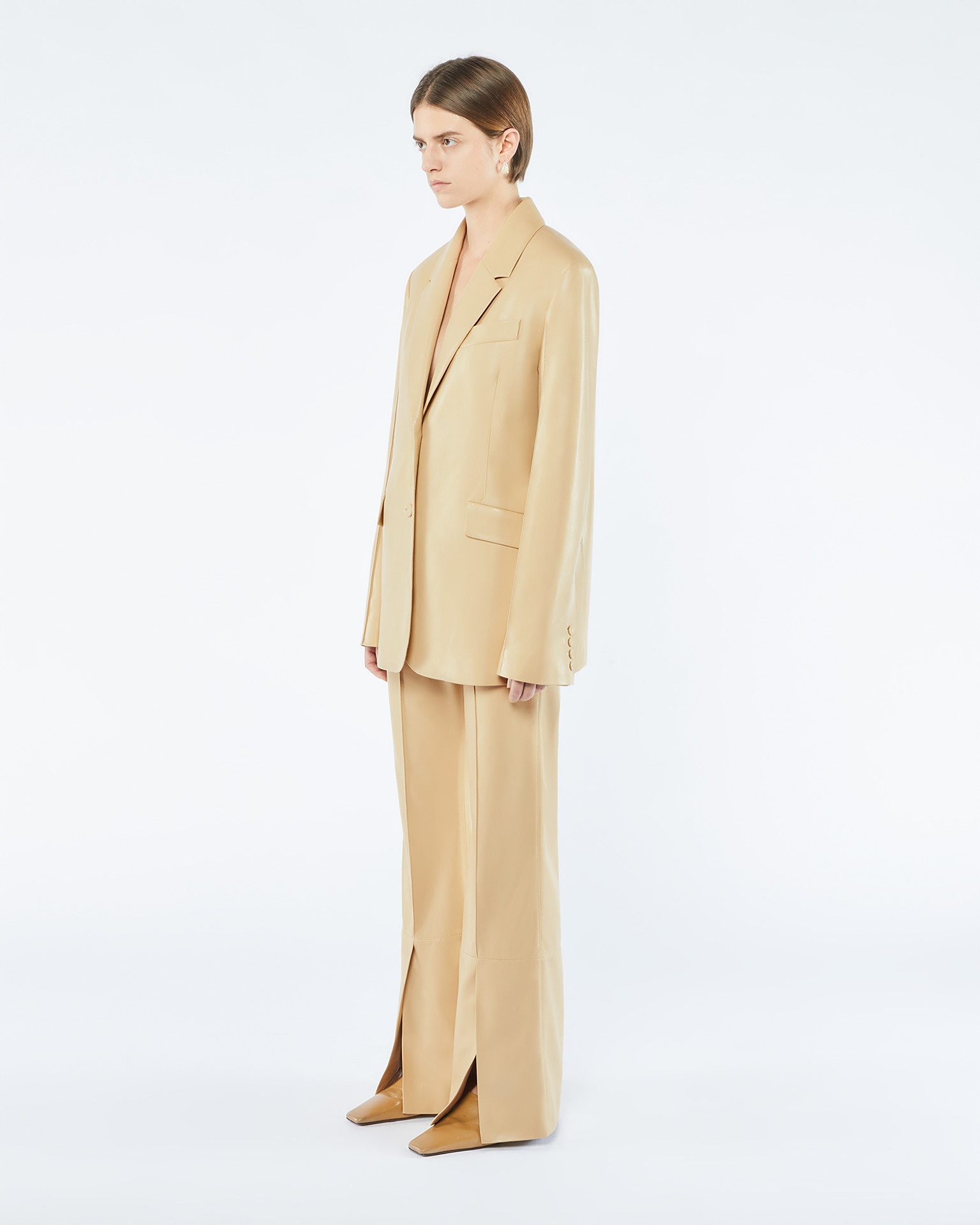 KARO - OKOBOR™ alt-leather blazer - Almond - 3