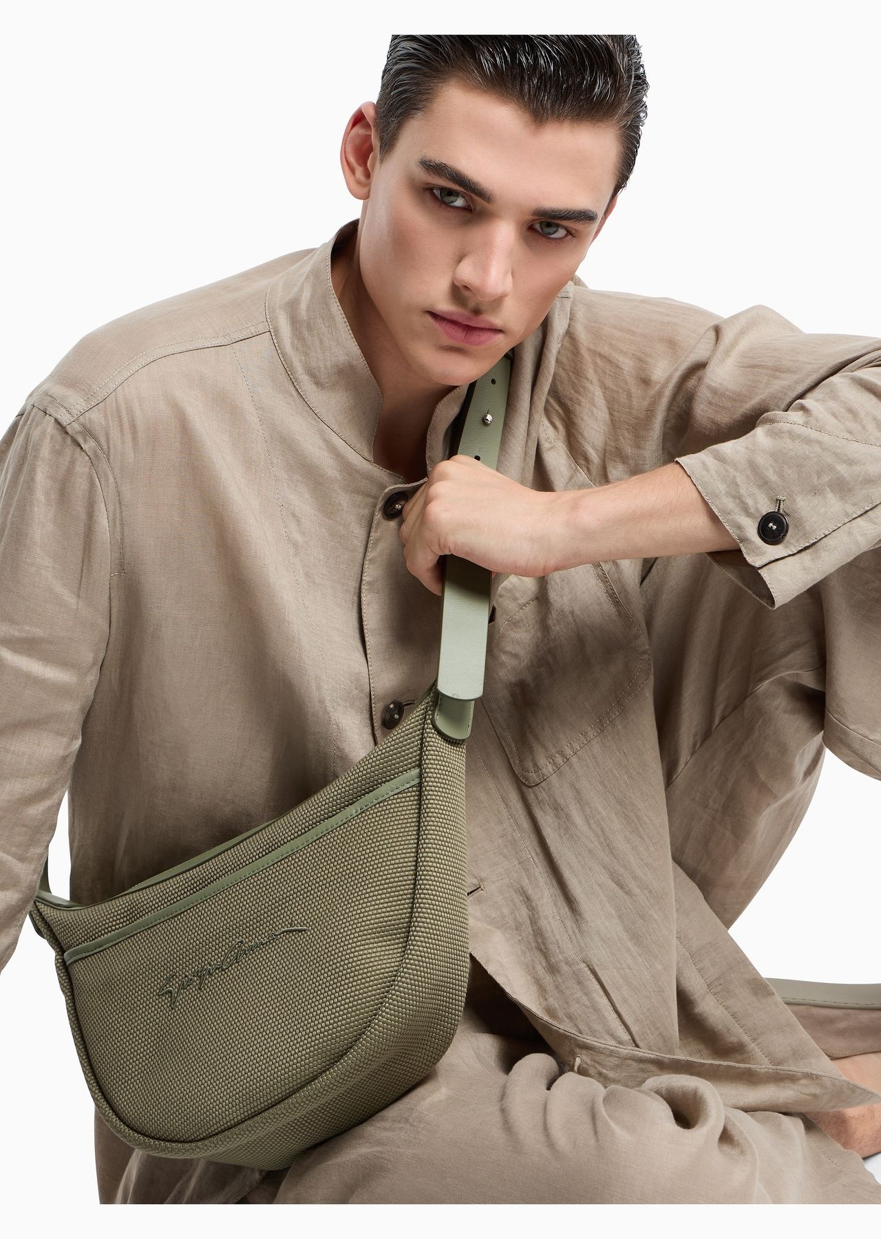 Small canvas and leather shoulder bag - 7