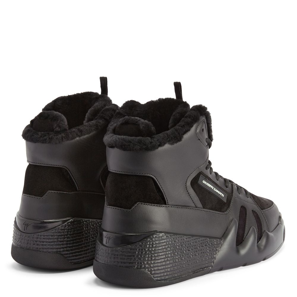 Talon Winter - 3