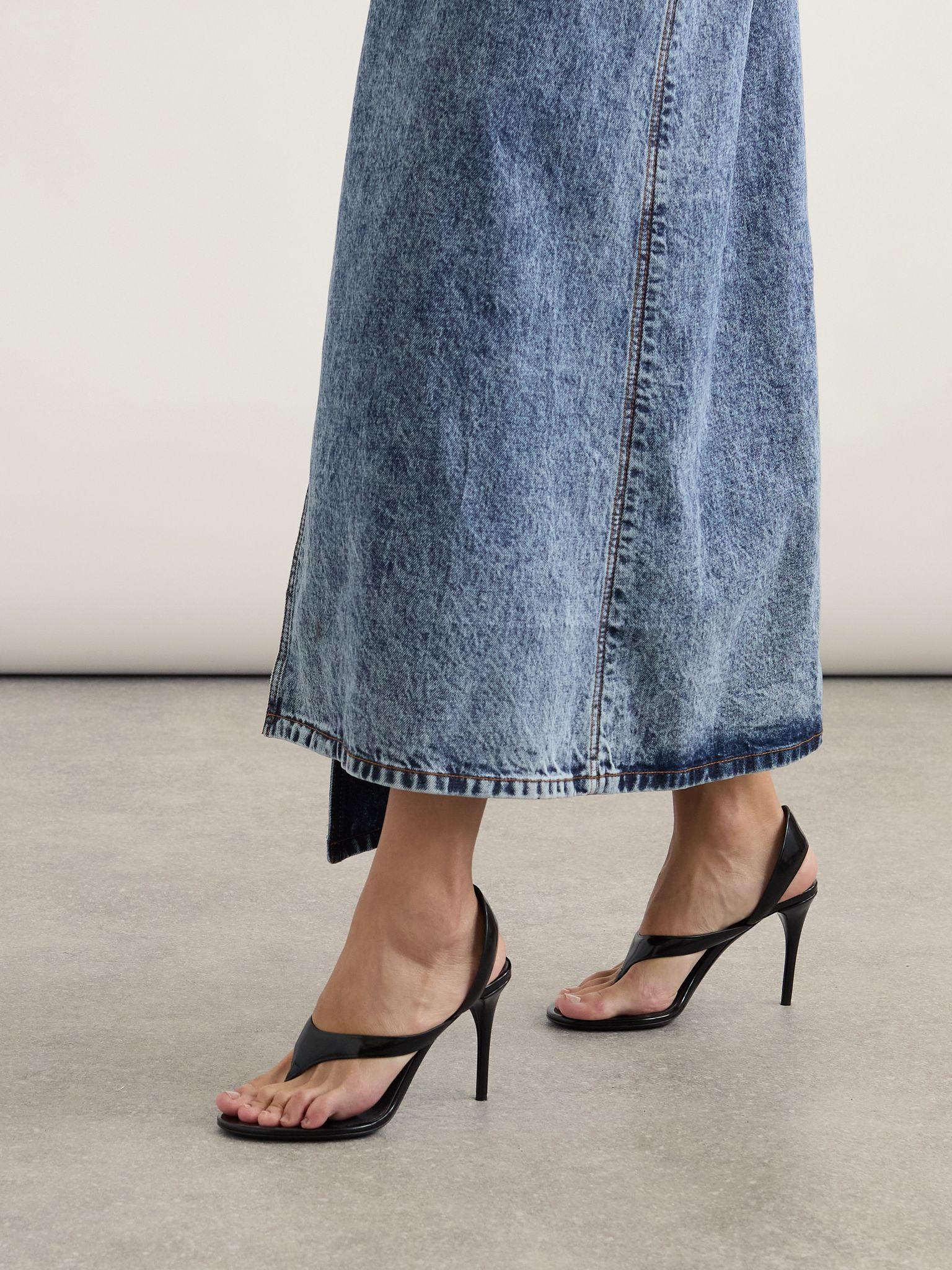 Tong 90 patent-leather sandals Black - 2