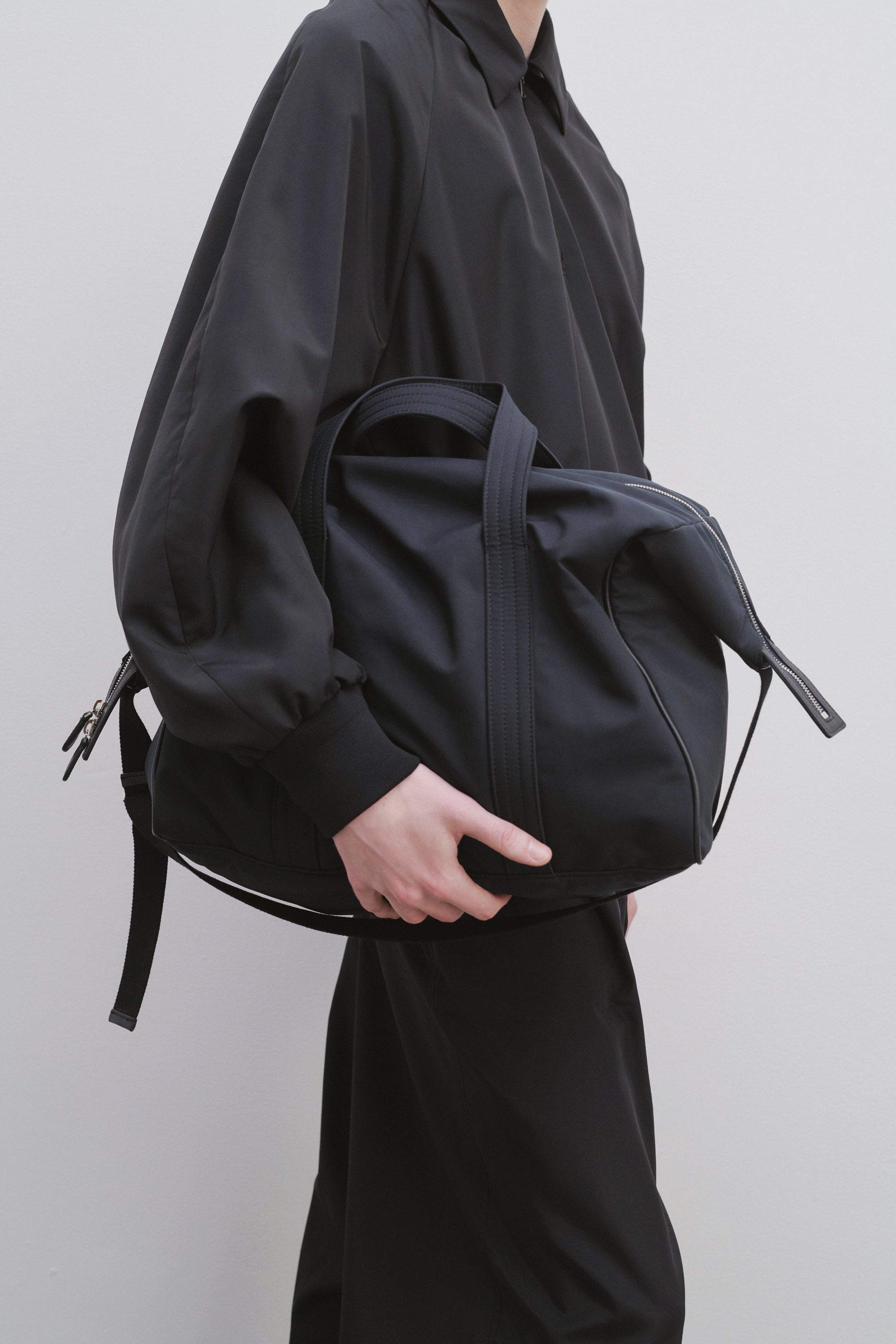 Logan Duffle in Nylon - 7