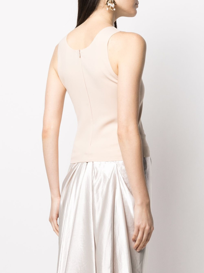U-neck fitted vest 4