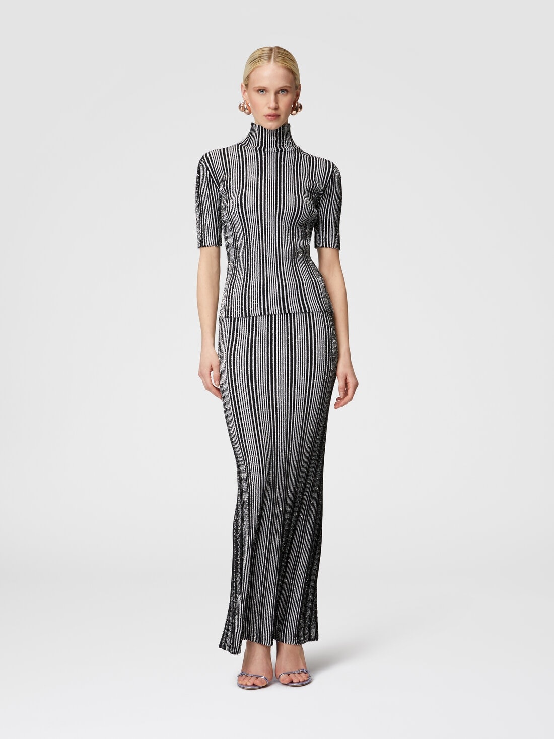 Long ribbed ribbed skirt with sequins - 3