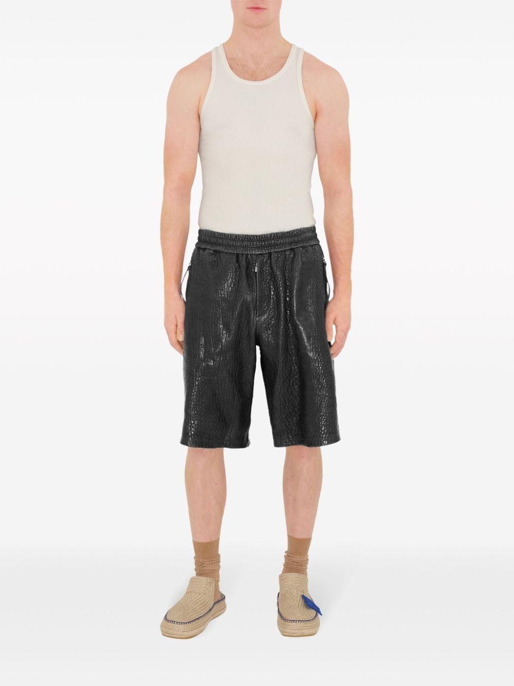 grained-effect leather shorts - 2