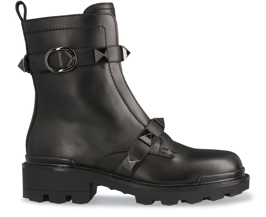 Studs combat boots - 1