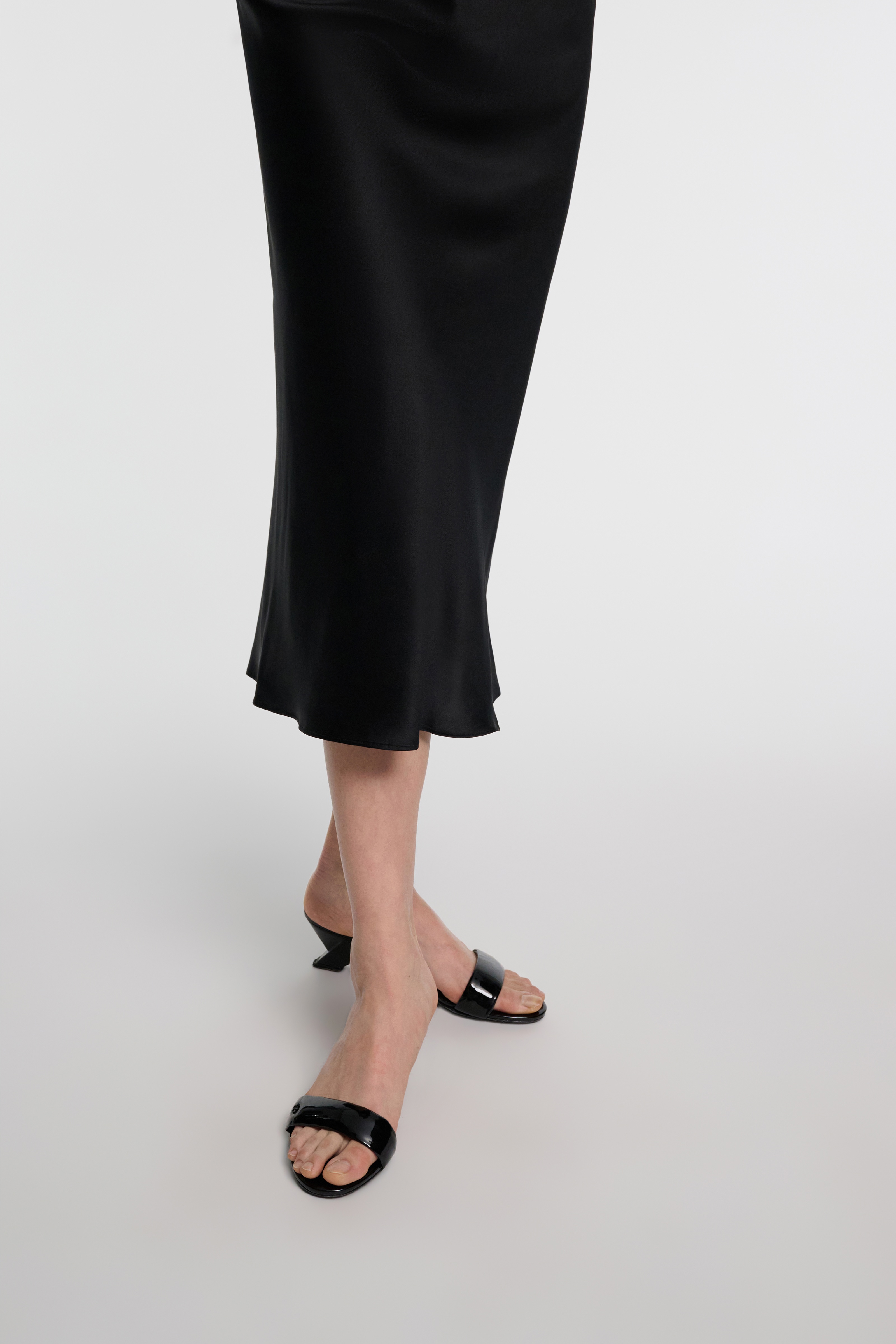 GLOSSY SHINE wedge mule - 5