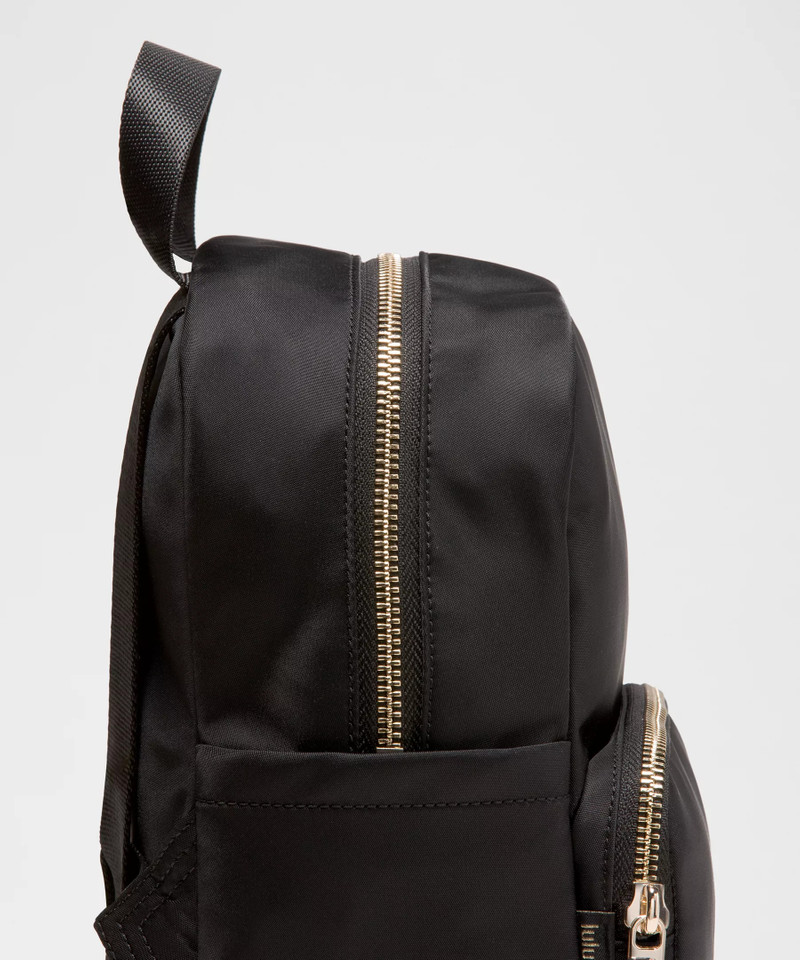 Everywhere Backpack Mini 4L *Metal Hardware 4