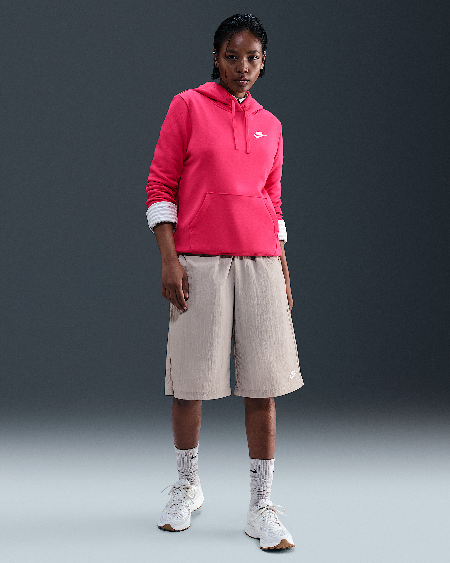 Nike Sportswear Club Fleece Women's Pullover Hoodie - 4