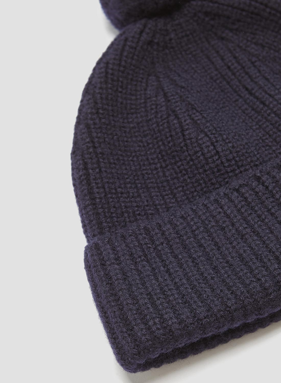 Mountaineer Knit Cap in Navy - 3