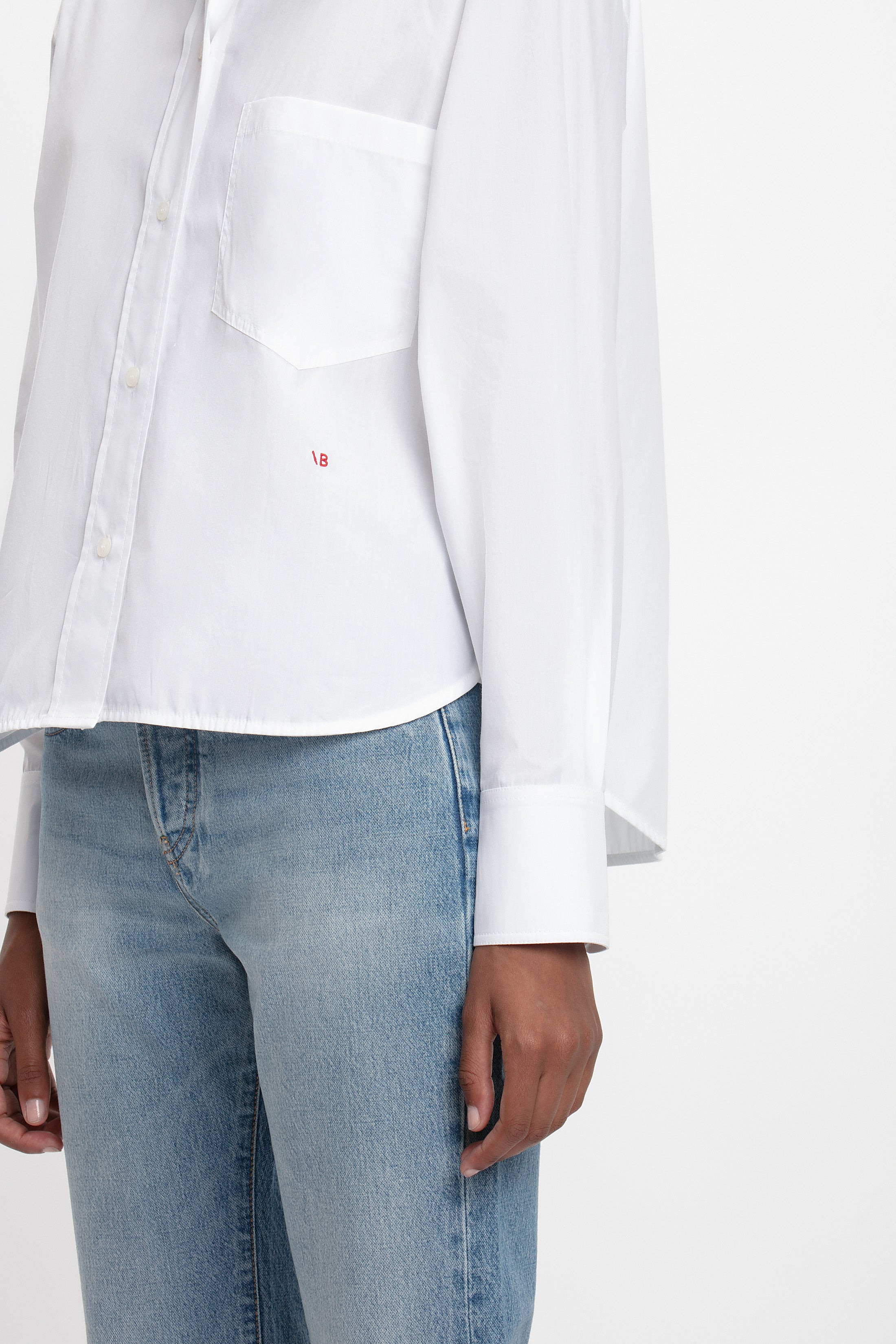 Cropped Long Sleeve Shirt In White - 5