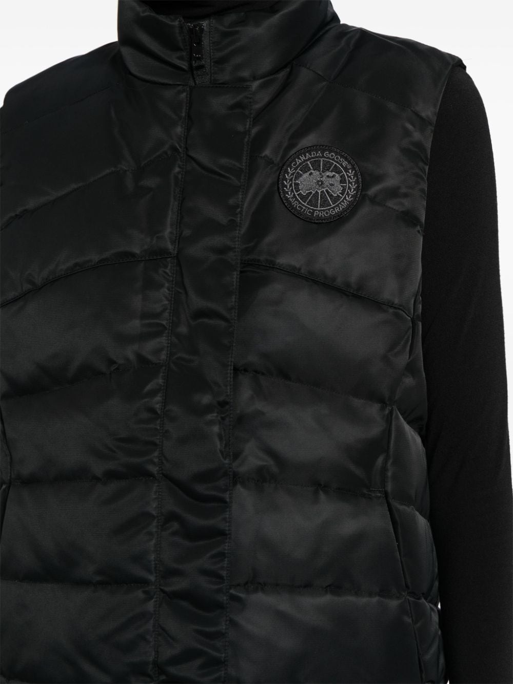 Freestyle logo-appliquÃ© padded gilet - 5
