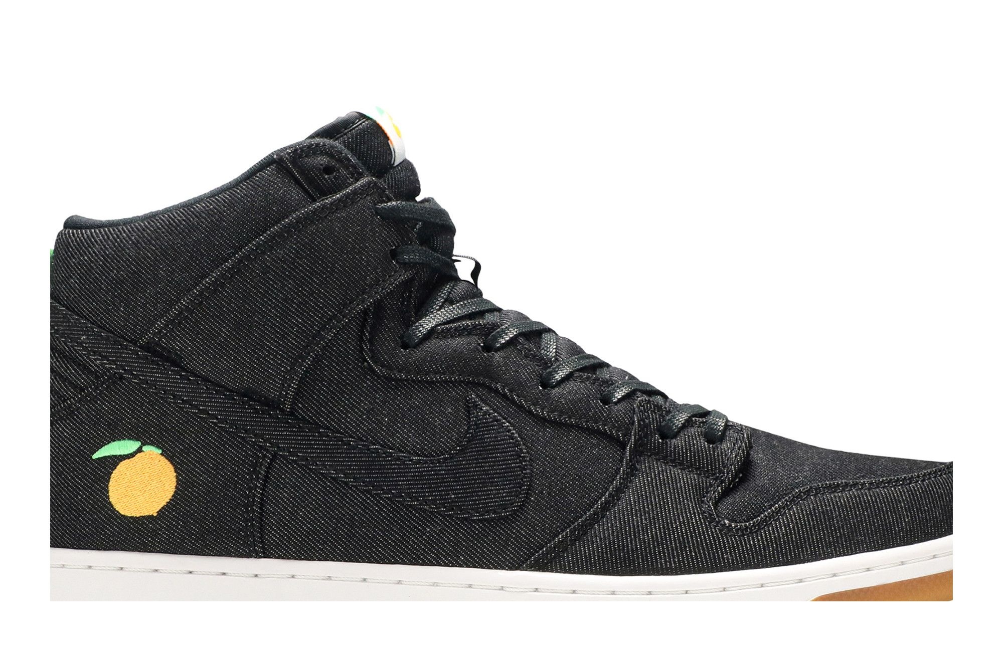 Momofuku x Dunk High Pro SB - 2