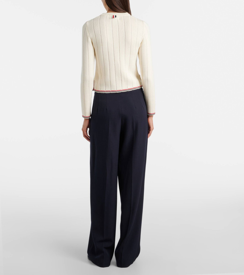 Cable-knit virgin wool sweater 3