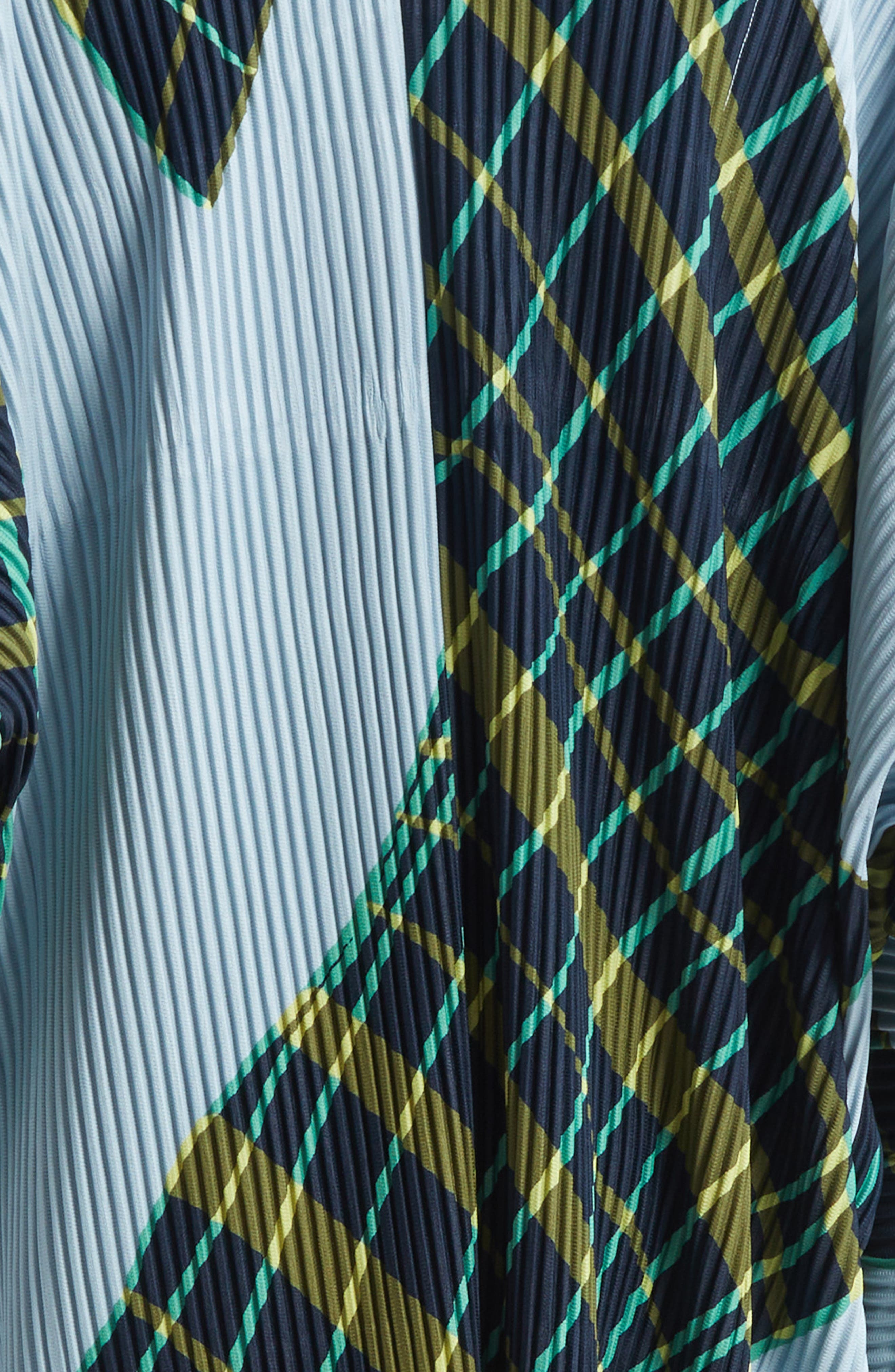 Homme Plissé Issey Miyake Windswept Plaid Pleated Coat in Blue Gray at Nordstrom - 6