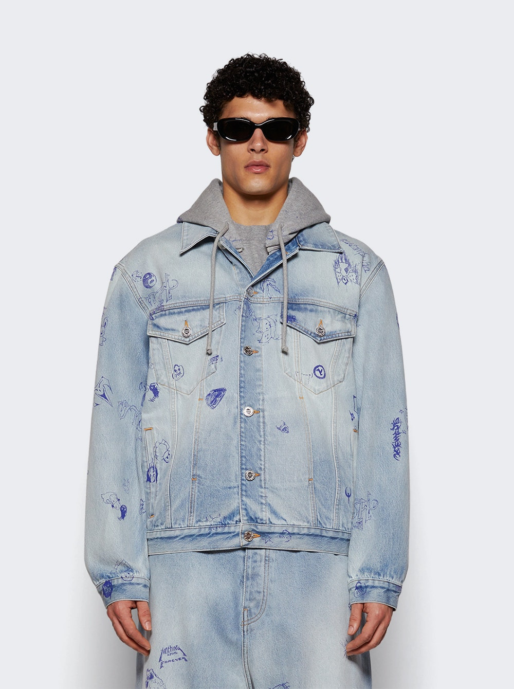 Scribbled Hooded Jacket Light Blue - 3