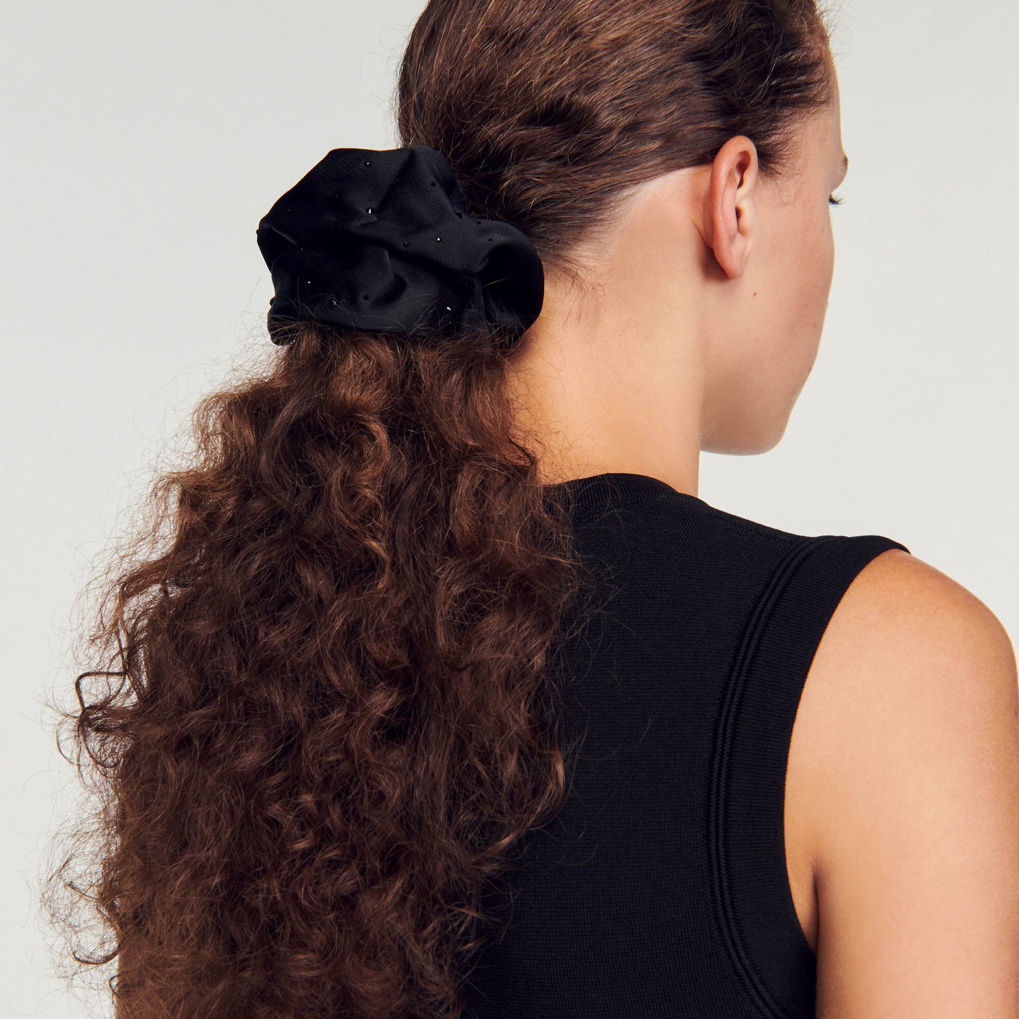 RHINESTONE SCRUNCHIE - 3